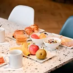 Ibis Gare Du Nord Chateau Landon 10eme 3* Париж