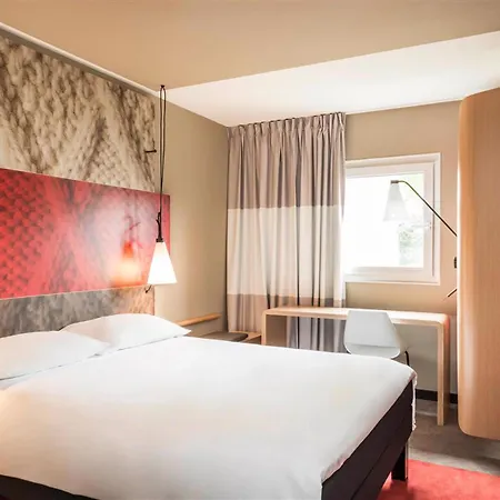 Hotel Ibis Gare Du Nord Chateau Landon 10eme 3*