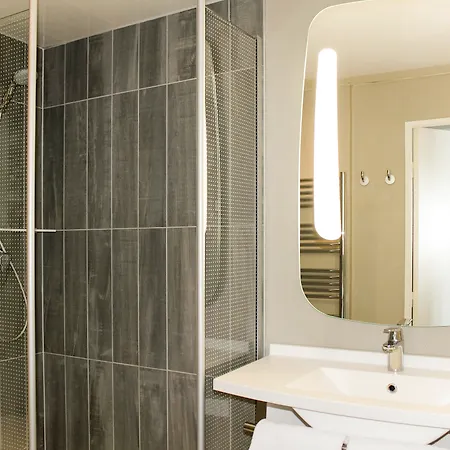 Ibis Gare Du Nord Chateau Landon 10eme 3*