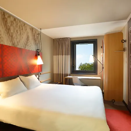 Ibis Gare Du Nord Chateau Landon 10eme Hotel