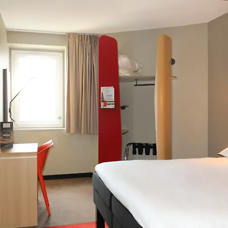 Hotel Ibis Gare Du Nord Chateau Landon 10eme