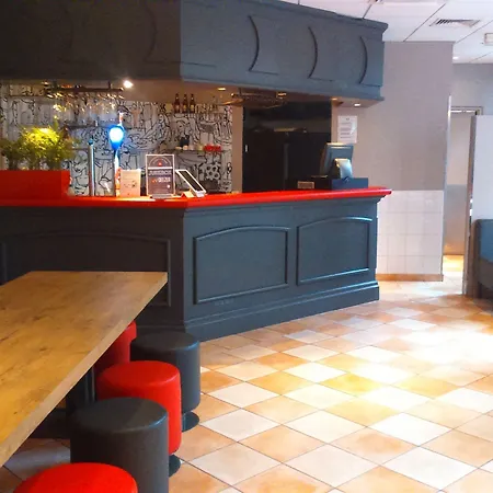 Ibis Gare Du Nord Chateau Landon 10eme 3* París