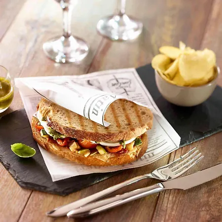 Hotel Ibis Gare Du Nord Chateau Landon 10eme