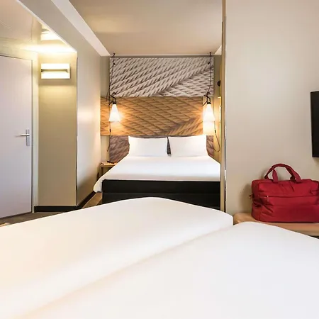 Ibis Gare Du Nord Chateau Landon 10eme Отель