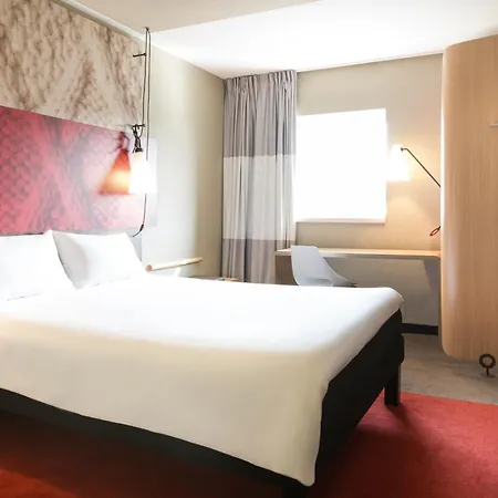 Ibis Gare Du Nord Chateau Landon 10eme Paris