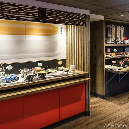Ibis Gare Du Nord Chateau Landon 10eme 3* París